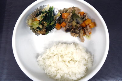 �i�X�Ɠؓ��݂̂��u�߁^�ق���񑐂̃i�����^����